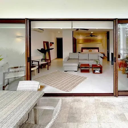 Tropical Escape Apartment